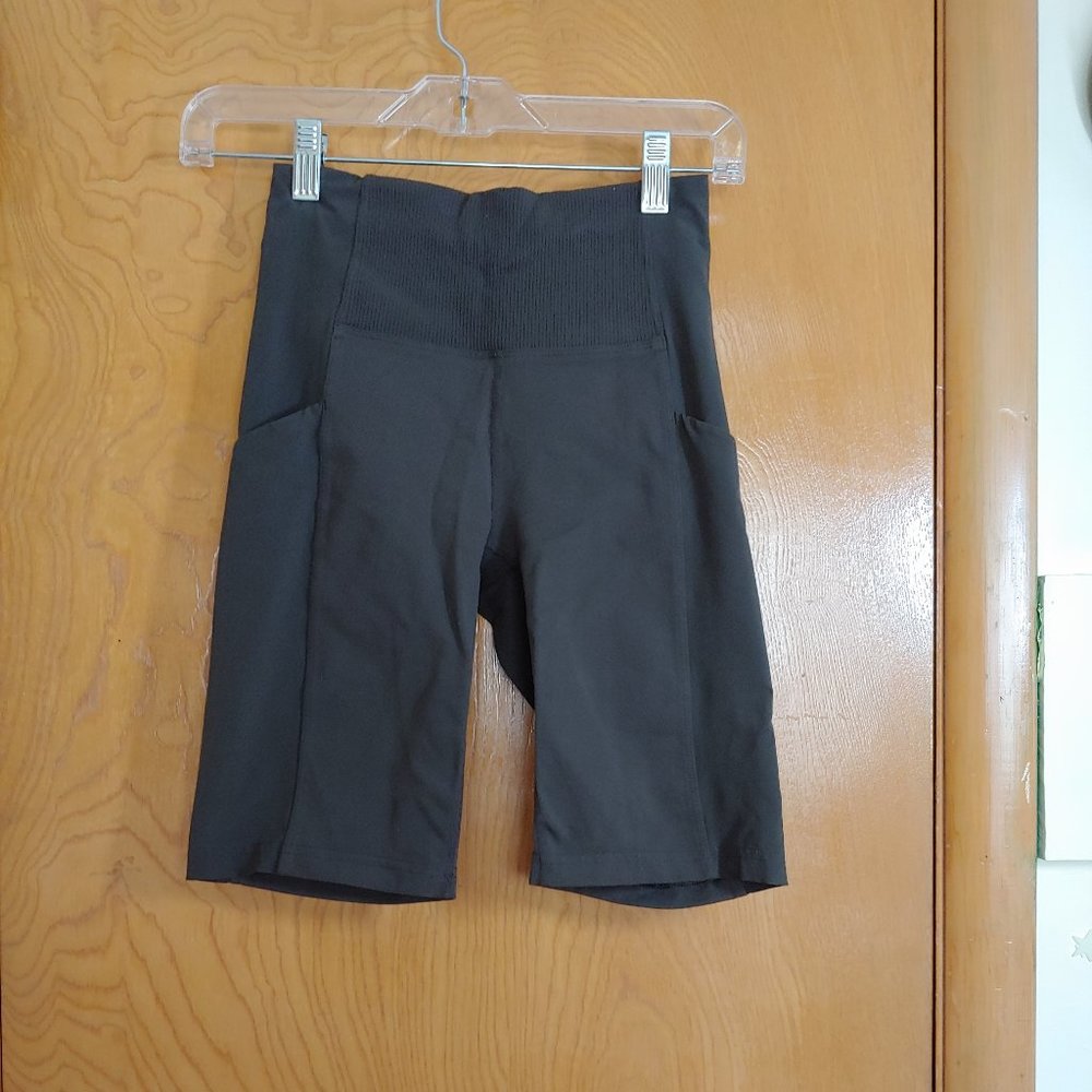 Athleta shorts xxs